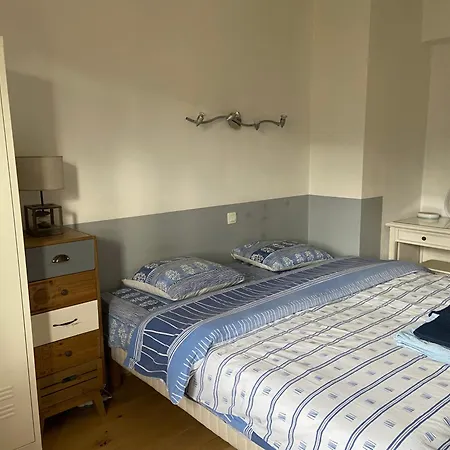 Maison Dans Les Jardins אקס-לה-באינס